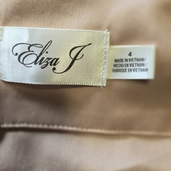 Eliza J. Pink Floral Lace Off-Shoulder Dress 4 NWT Coquette Prom Wedding Event - Picture 6 of 9